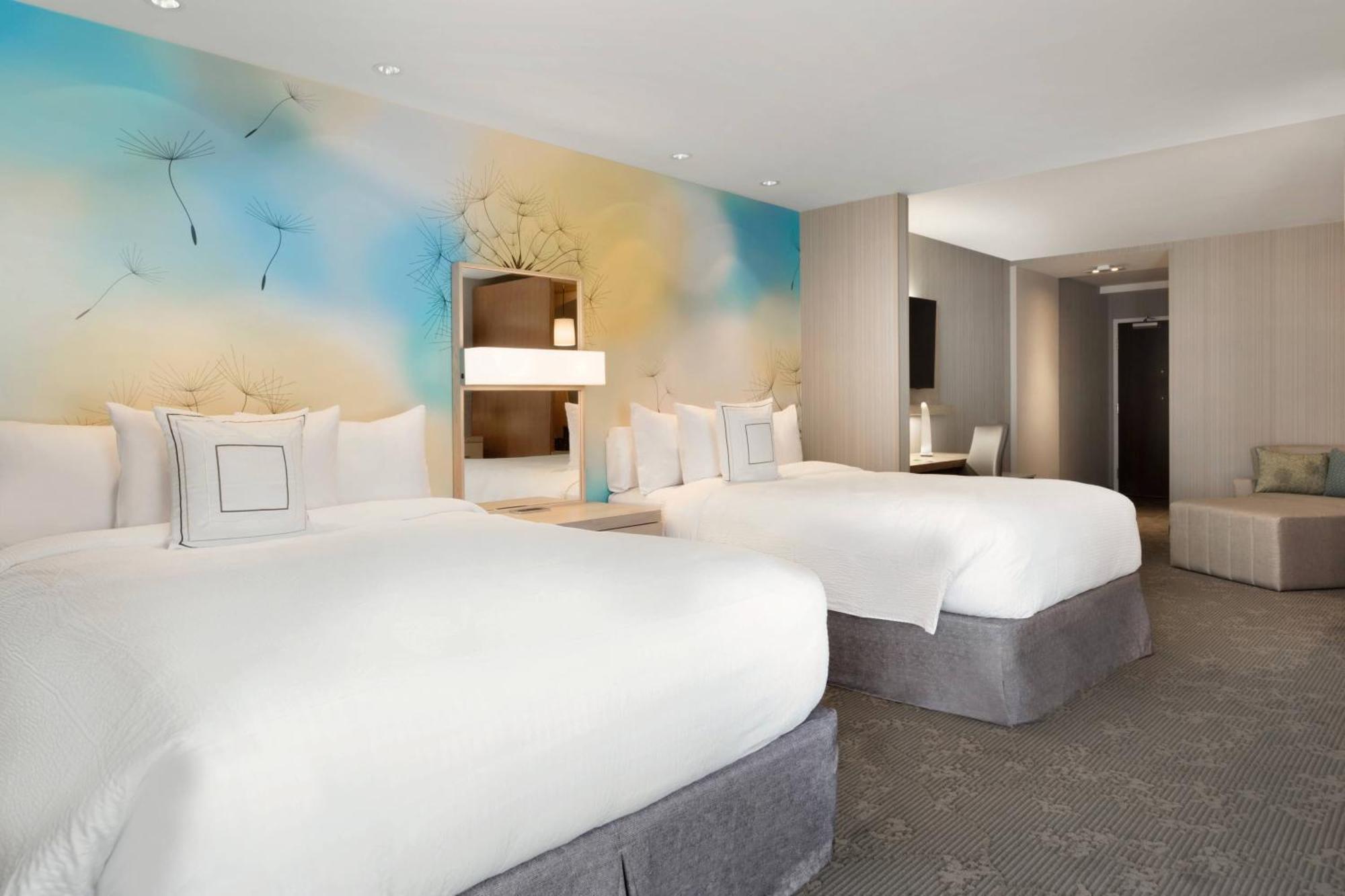 Courtyard By Marriott Toronto Mississauga/West Hotel Exterior photo